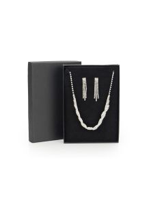 Elegant Jewellery Set in a Gift Box